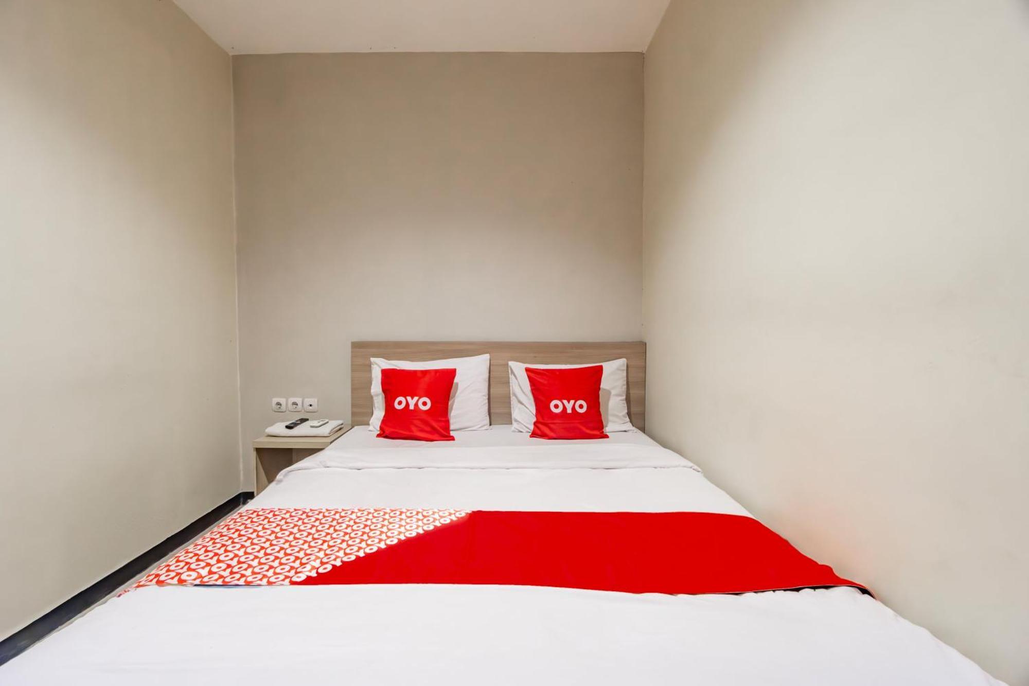 Ace Business Hotel Galaxy Surabaya Kültér fotó