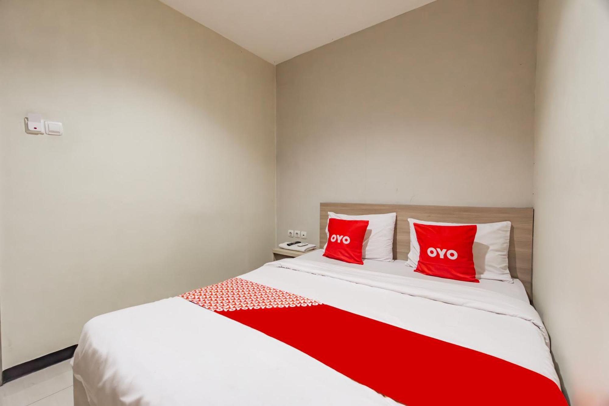 Ace Business Hotel Galaxy Surabaya Kültér fotó